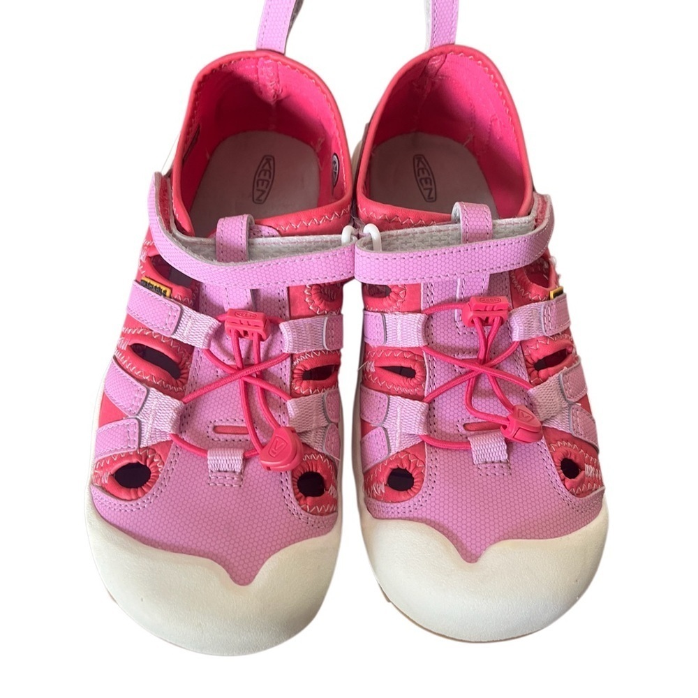 Keen Knotch Creek quick dry Sandal shoe-Size 6 NWOT Barbie Pink